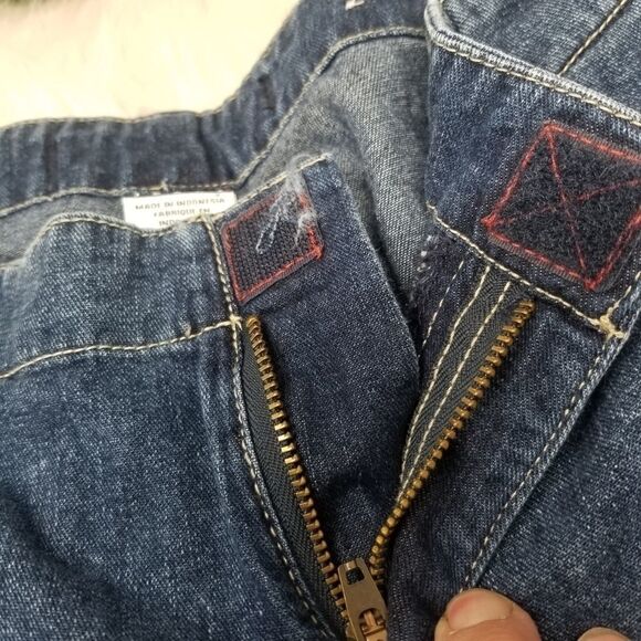 Tommy Hilfiger Cropped Jeans. Size 7 - Picture 2 of 14